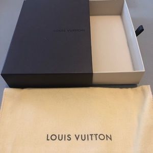 Louis Vuitton zippy wallet dust bag w/ gift box